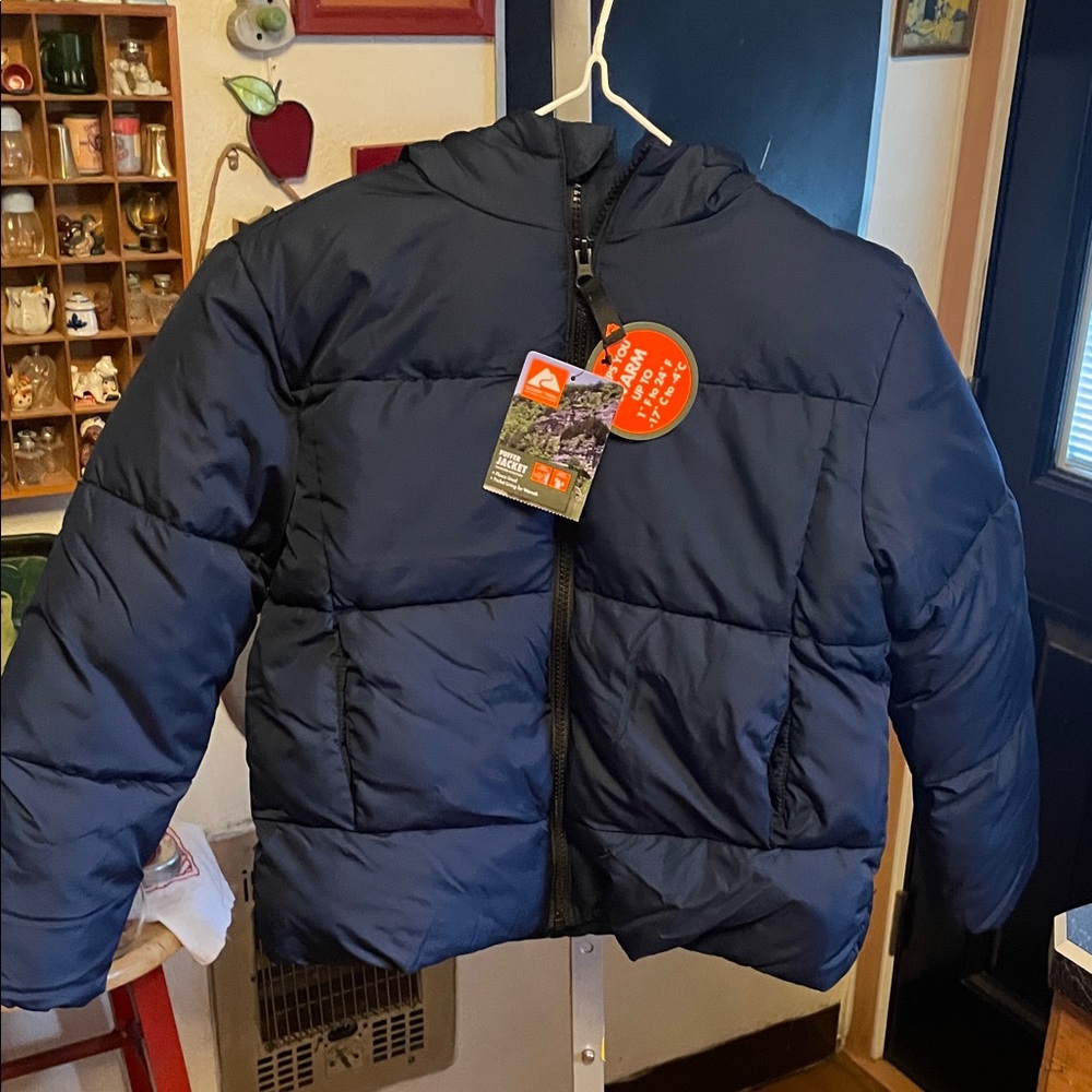 NWT Ozark Trail Puffer Jacket Size S 6/7